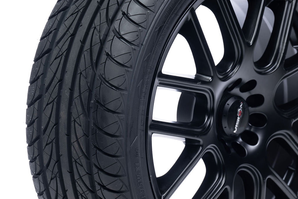 0818A972-75FF-34A6-B2FC-8F18D2DF85B9