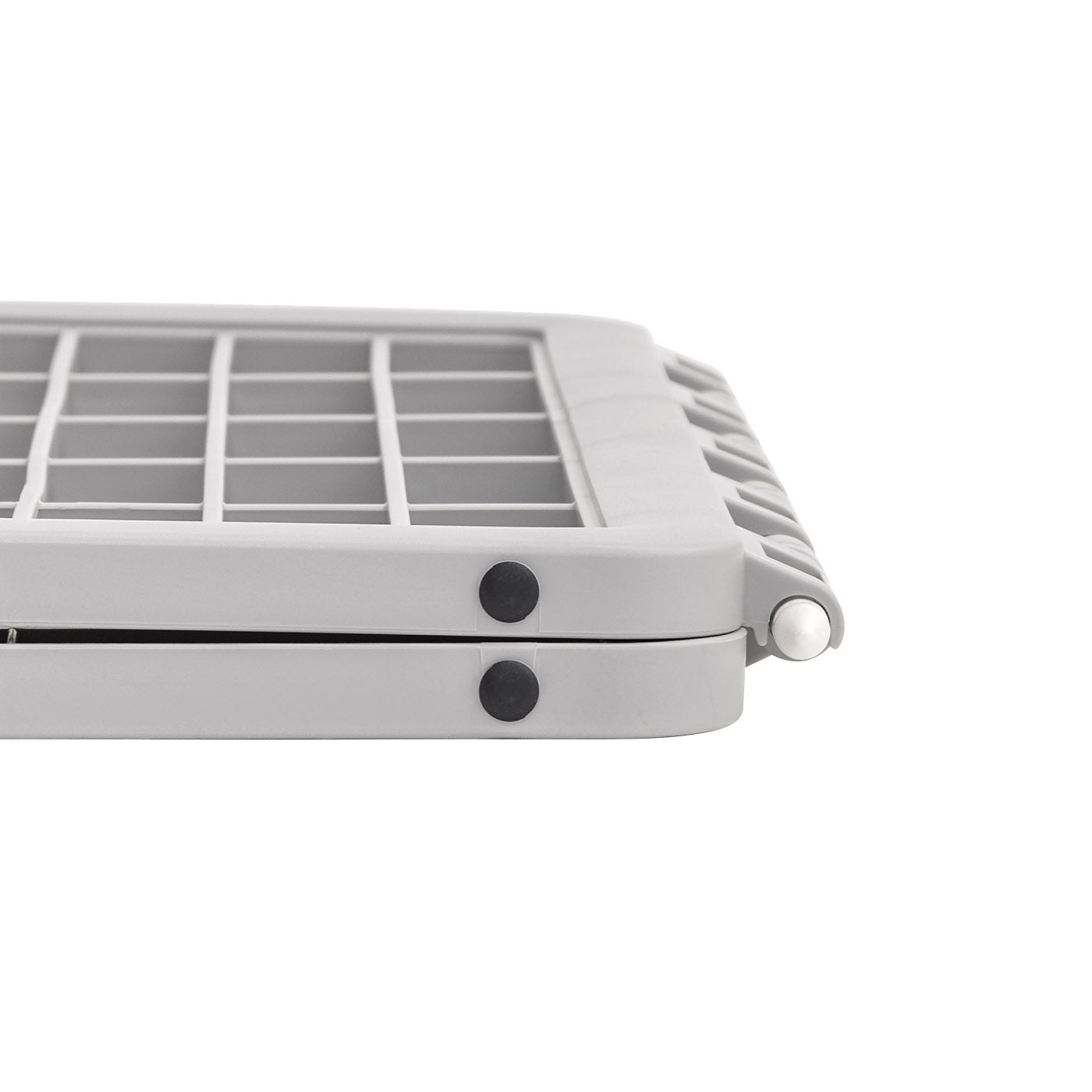 EBFA9DCB-198F-7151-7B14-5E824643D44F